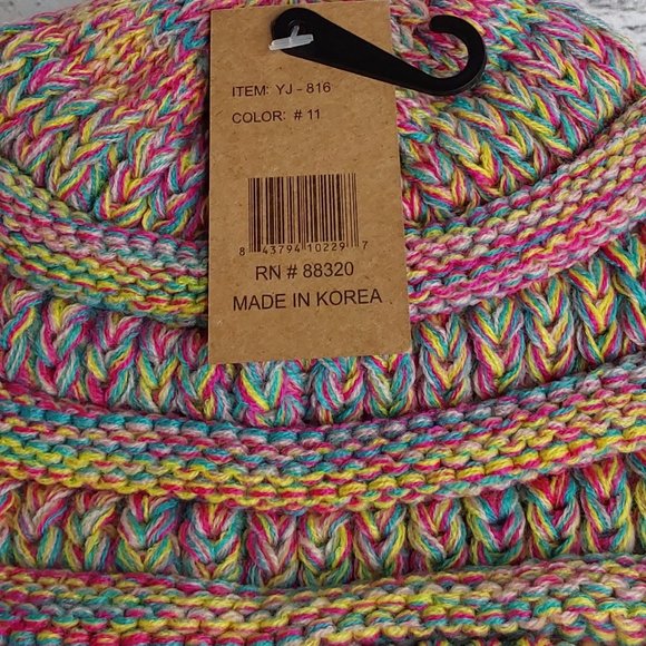 C.C BEANIE HAT VARIEGATED STRIPE MULTI ADULT - Picture 4 of 13